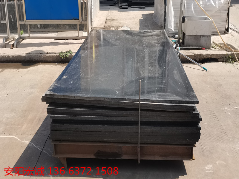 安陽宏誠: 人氣板材-聚乙烯耐磨板