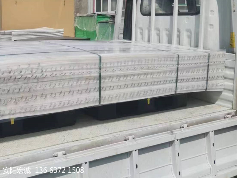 安陽(yáng)宏誠(chéng)：超高分子量聚乙烯板的多功能使用